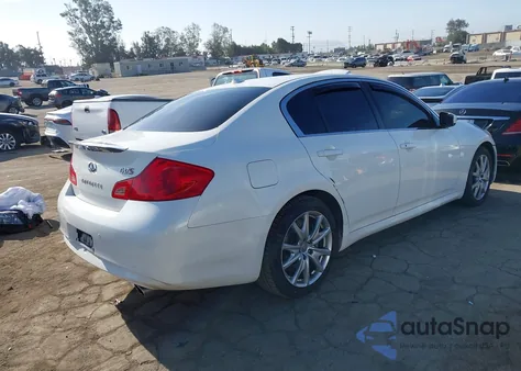 2013 Infiniti G37 Journey из США, поврежденный, VIN JN1CV6AP2DM712184